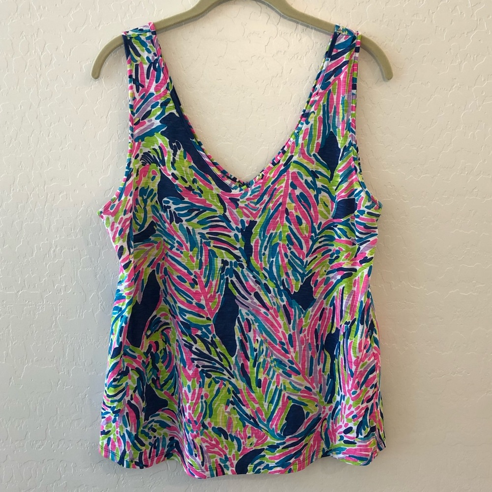 Lilly Pulitzer Gigi V-Neck Tank Top in Palm Reader